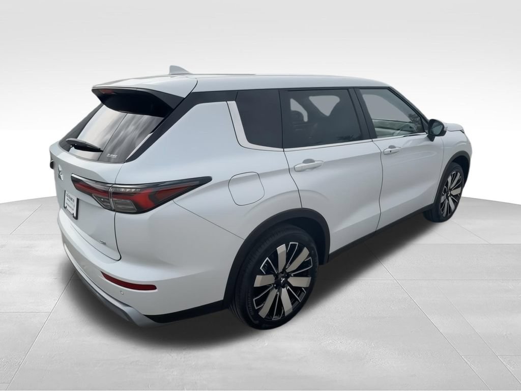 New 2026 Mitsubishi Outlander SE AWD/4WD image 8