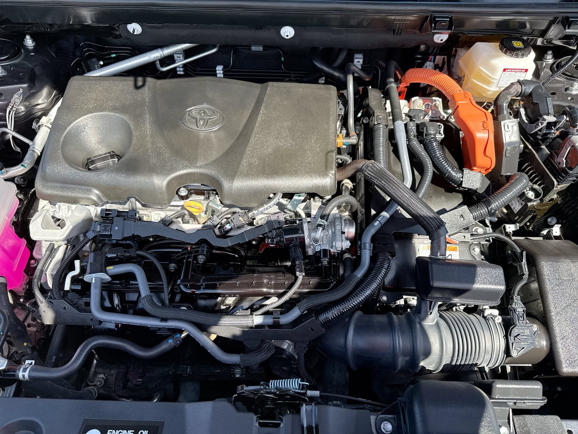 Certified 2025 Toyota RAV4 XSE AWD/4WD image 18
