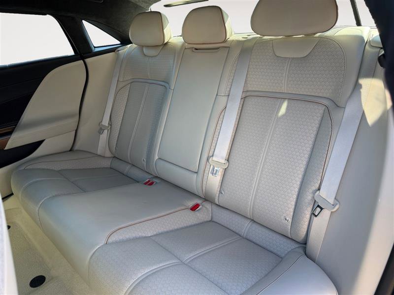 Used 2022 Lucid Air Grand Touring image 15