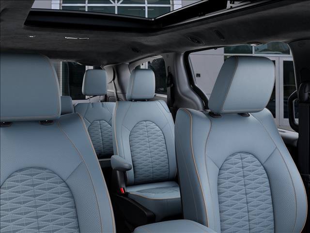 New 2027 Chrysler Pacifica Pinnacle AWD/4WD image 26
