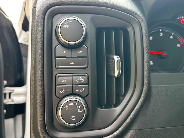 Certified 2025 Chevrolet Silverado 2500 Custom w/ Custom Value Package AWD/4WD image 23