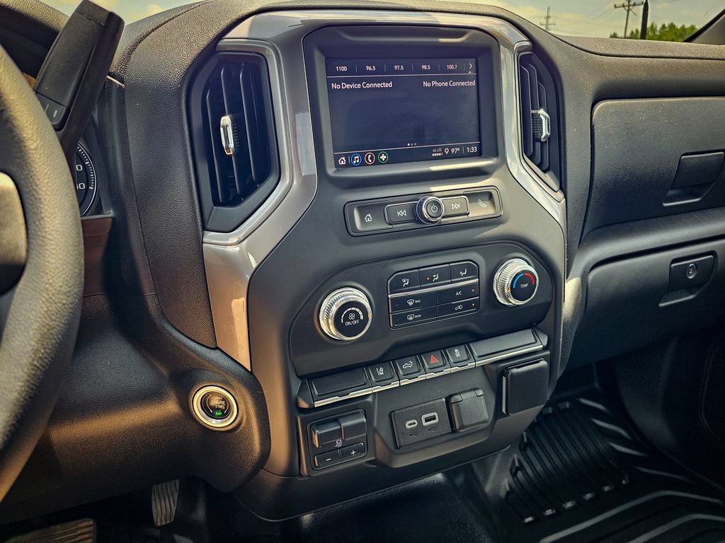 Used 2024 GMC Sierra 3500 Pro w/ Convenience Package AWD/4WD image 21