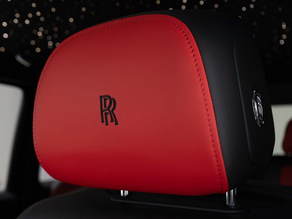 Certified 2024 Rolls-Royce Cullinan Black Badge w/ Driver's Package image 18