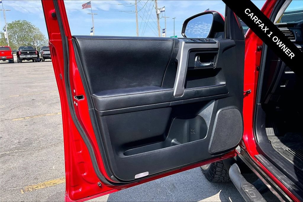Used 2024 Toyota 4Runner SR5 Premium w/ Moonroof Package AWD/4WD image 20