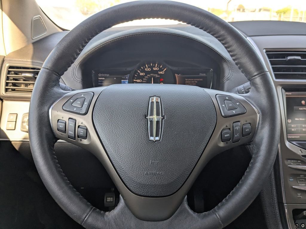 Used 2015 Lincoln MKX FWD image 24