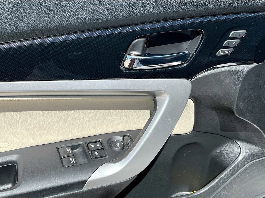 Used 2015 Honda Accord EX-L image 12