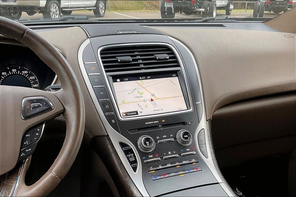 Used 2016 Lincoln MKX Reserve w/ Climate Package image 6