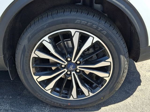 Used 2022 Ford Escape SEL AWD/4WD image 9