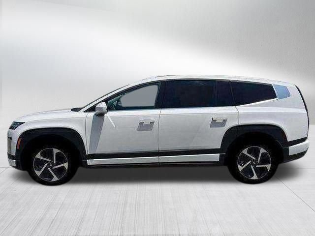 New 2026 Hyundai Ioniq 9 S image 3