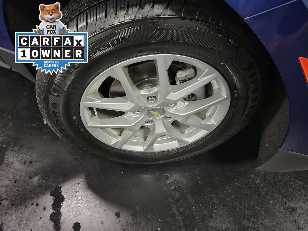 Used 2022 Chevrolet Equinox LS AWD/4WD image 10