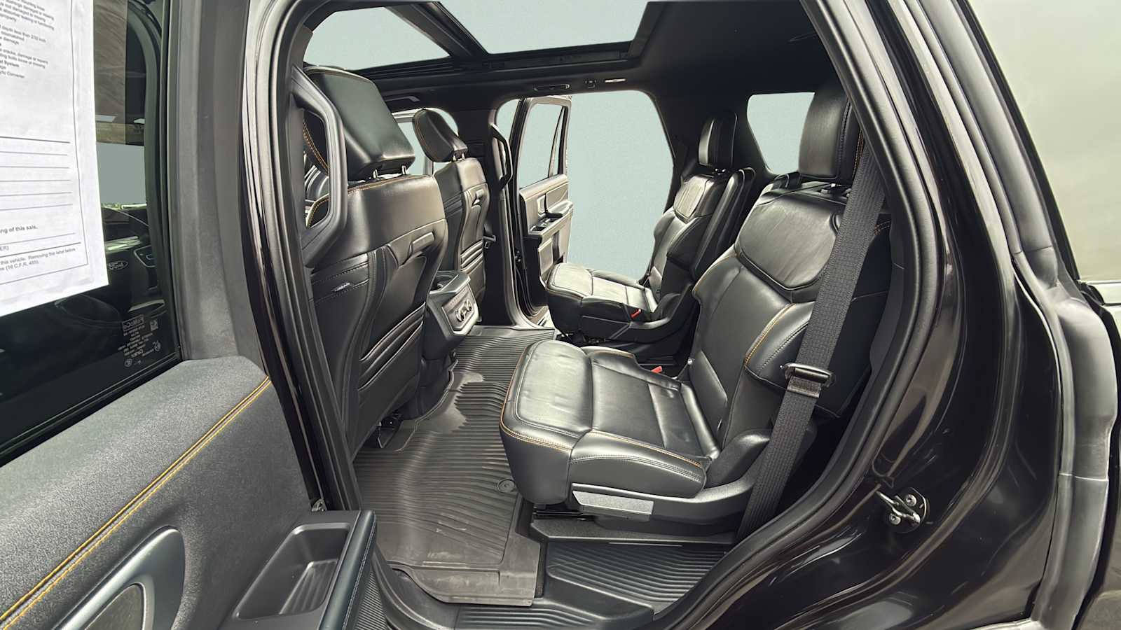 Used 2025 Ford Expedition Tremor image 39