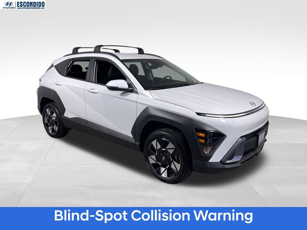 Certified 2025 Hyundai Kona SEL AWD/4WD image 7