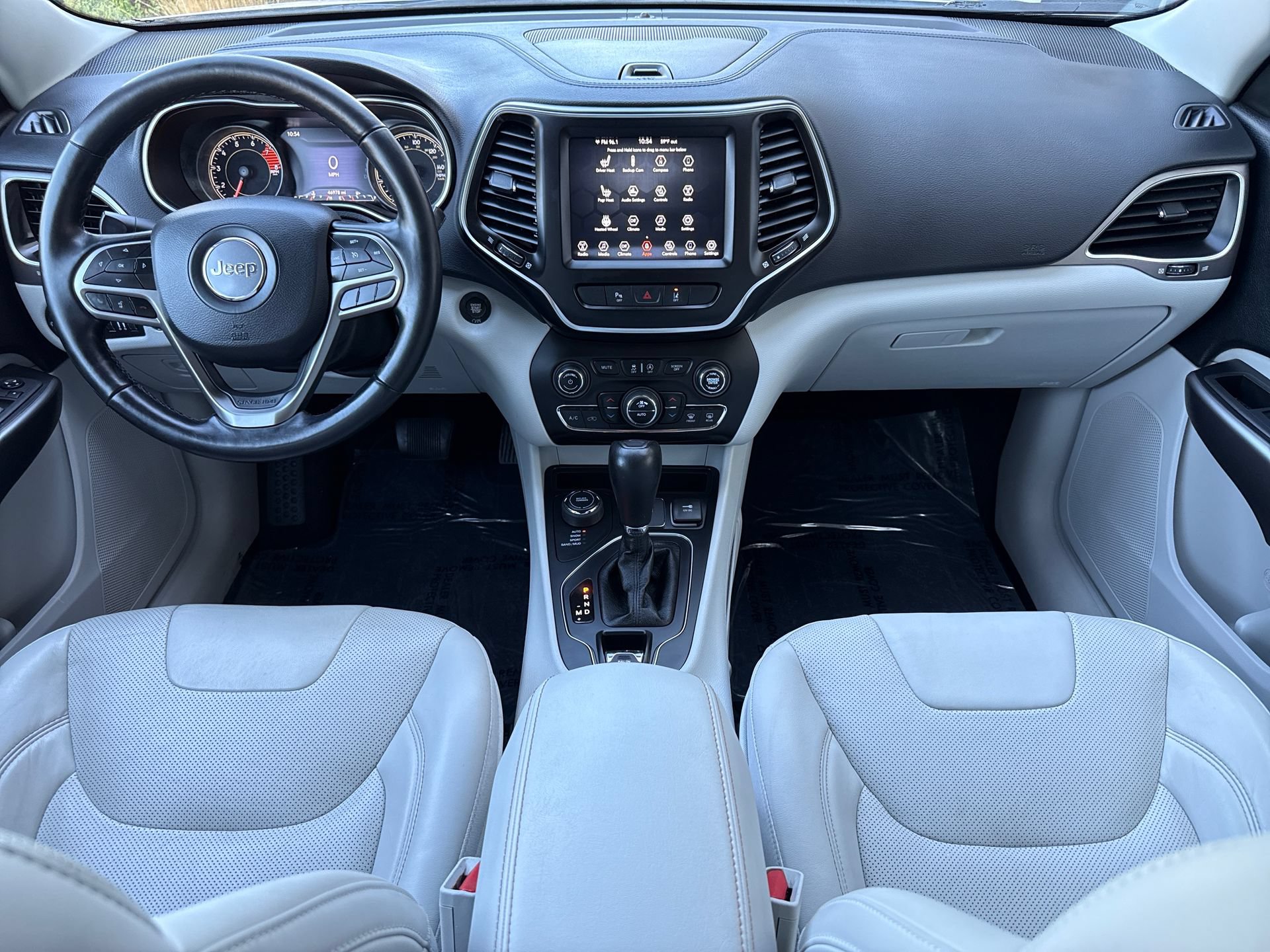 Used 2021 Jeep Cherokee Latitude Lux w/ Comfort/Convenience Group AWD/4WD image 8
