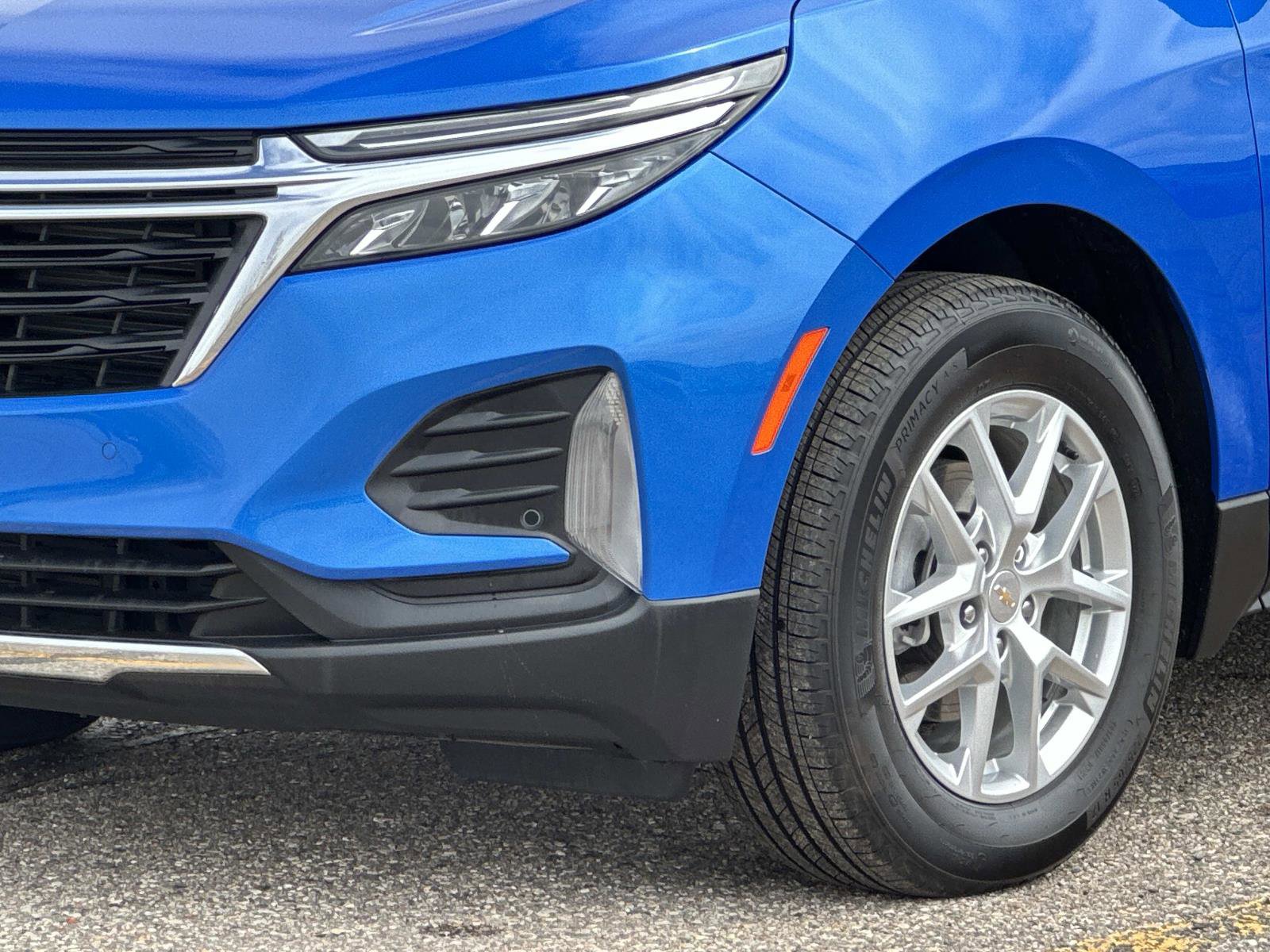Certified 2024 Chevrolet Equinox LT w/ LPO, Floor Liner Package FWD image 7
