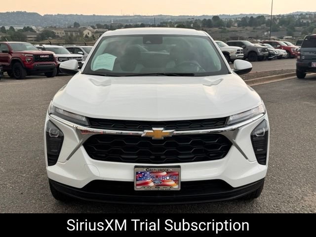Used 2026 Chevrolet Trax LS w/ LS Convenience Package FWD image 10