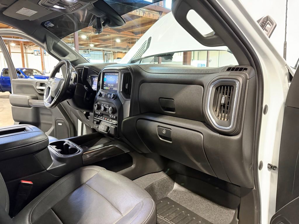 Used 2021 Chevrolet Silverado 2500 LTZ w/ LTZ Premium Package image 20