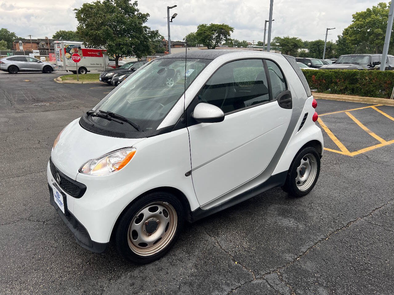 Used 2015 smart fortwo pure RWD image 7