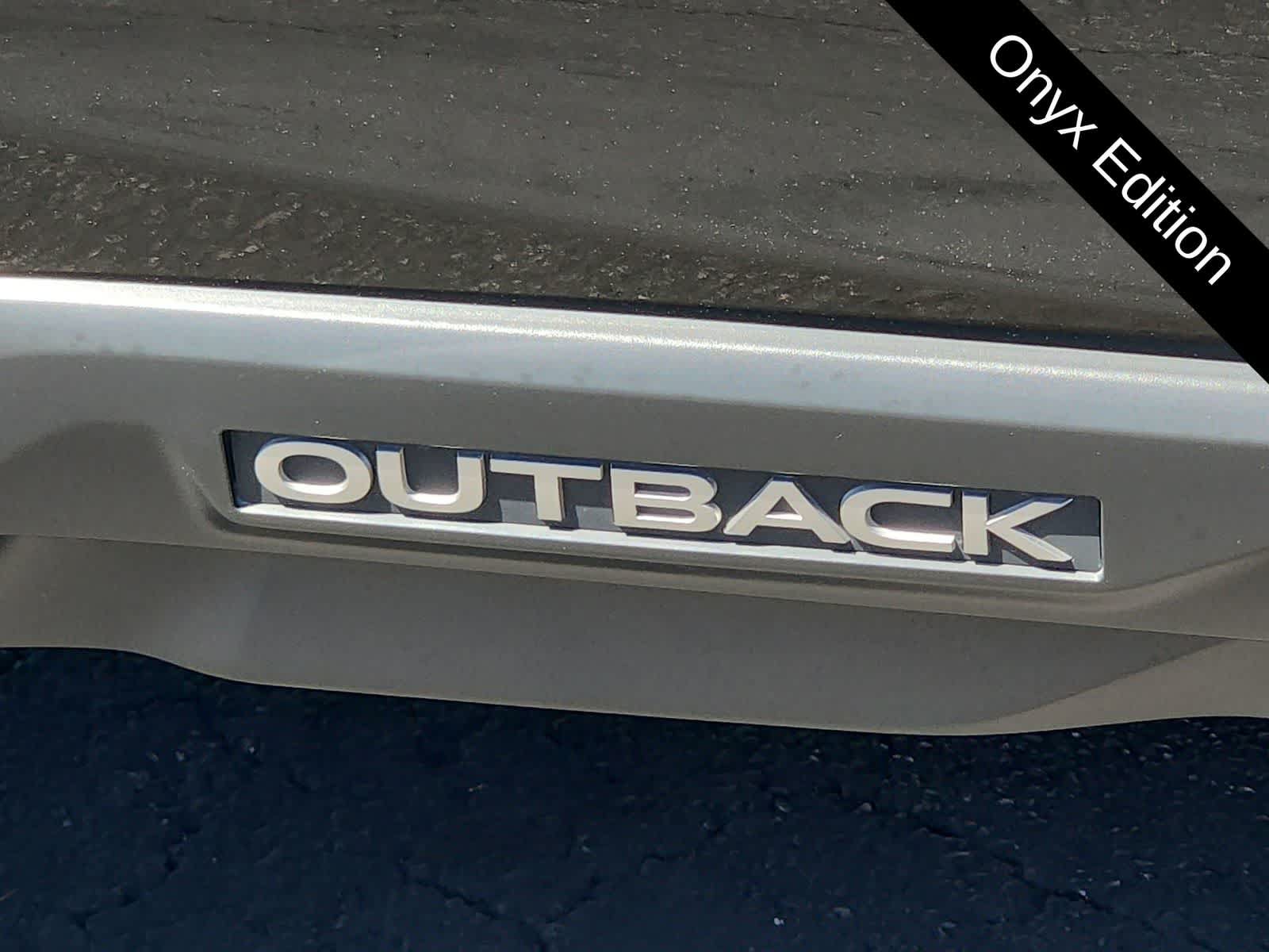 Used 2024 Subaru Outback Onyx Edition AWD/4WD image 11