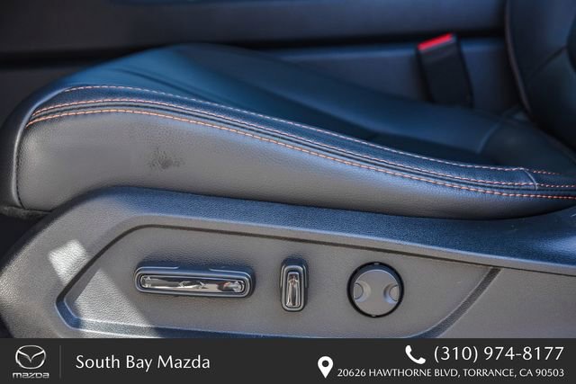 Used 2025 Honda Pilot TrailSport image 23