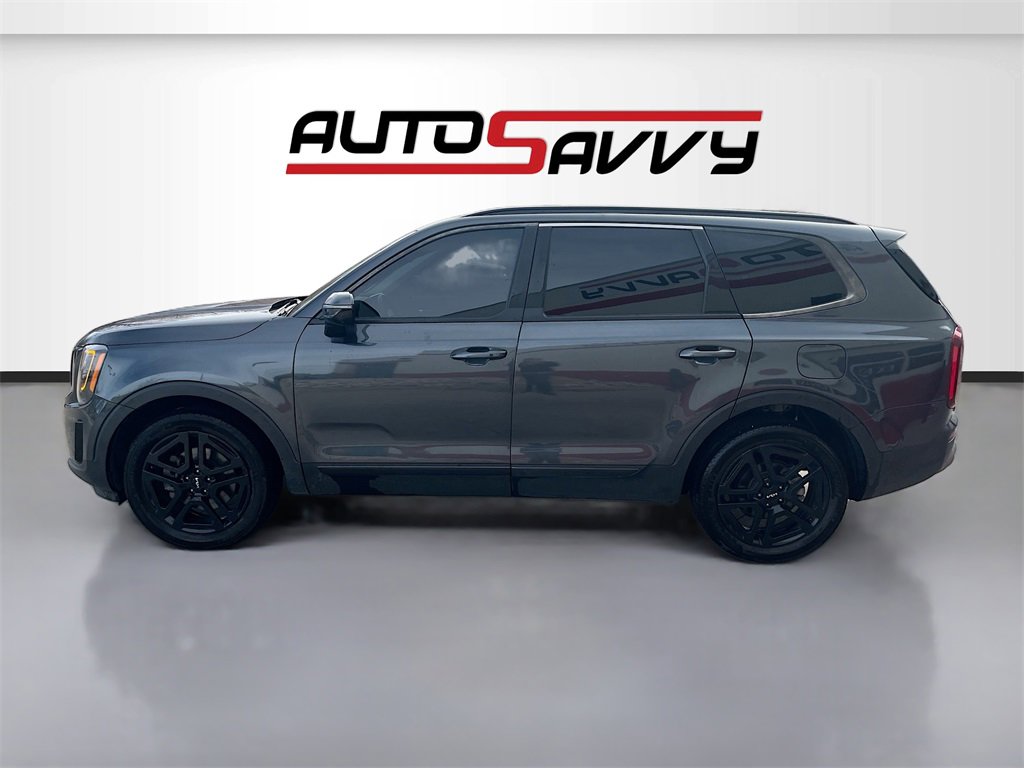 Used 2022 Kia Telluride SX w/ SX Prestige Package image 4