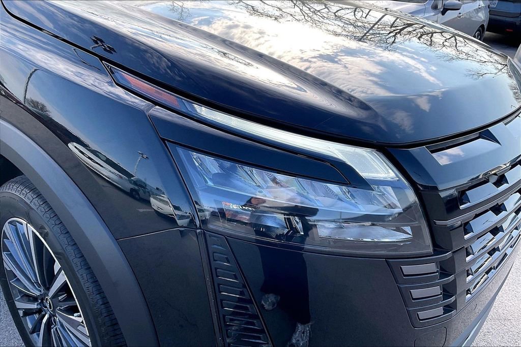 New 2026 Nissan Pathfinder Platinum w/ Cargo Package AWD/4WD image 33