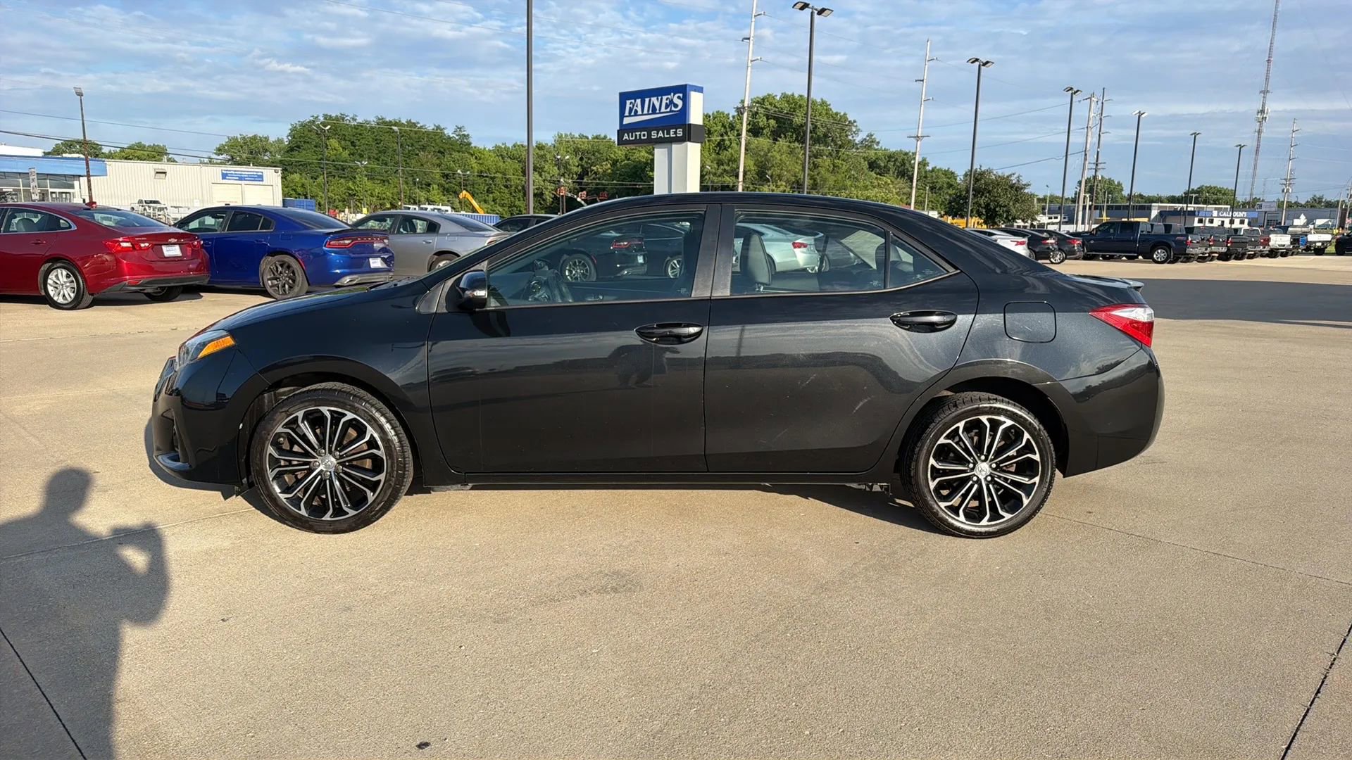 Used 2016 Toyota Corolla S FWD image 8