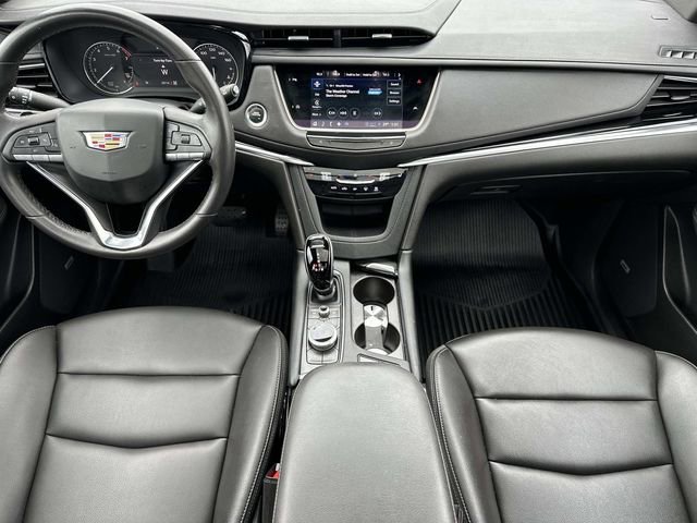 Used 2024 Cadillac XT6 Luxury w/ LPO, Floor Liner Package AWD/4WD image 13