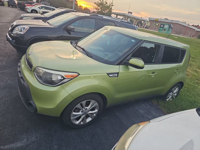 Used 2015 Kia Soul + FWD image 6