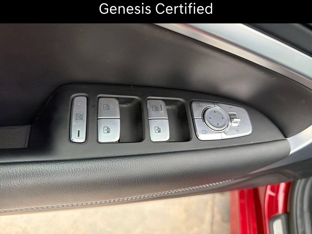 Certified 2023 Genesis G70 2.0T RWD image 11