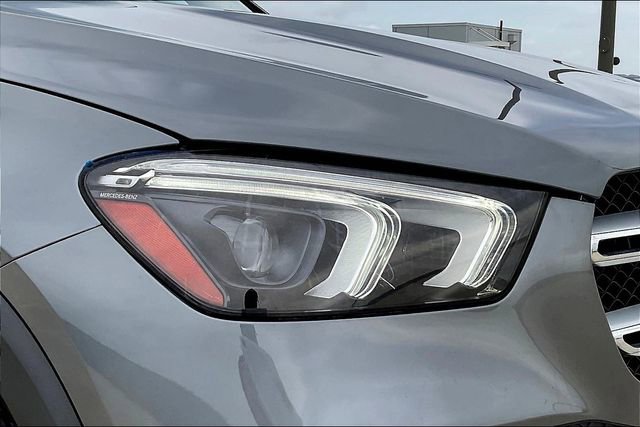Used 2022 Mercedes-Benz GLE 350 4MATIC w/ Premium Package image 29