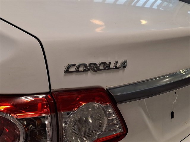 Used 2012 Toyota Corolla LE image 29