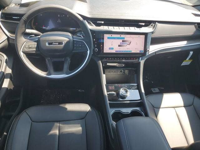 New 2026 Jeep Grand Cherokee L Limited w/ Limited Altitude Package AWD/4WD image 14