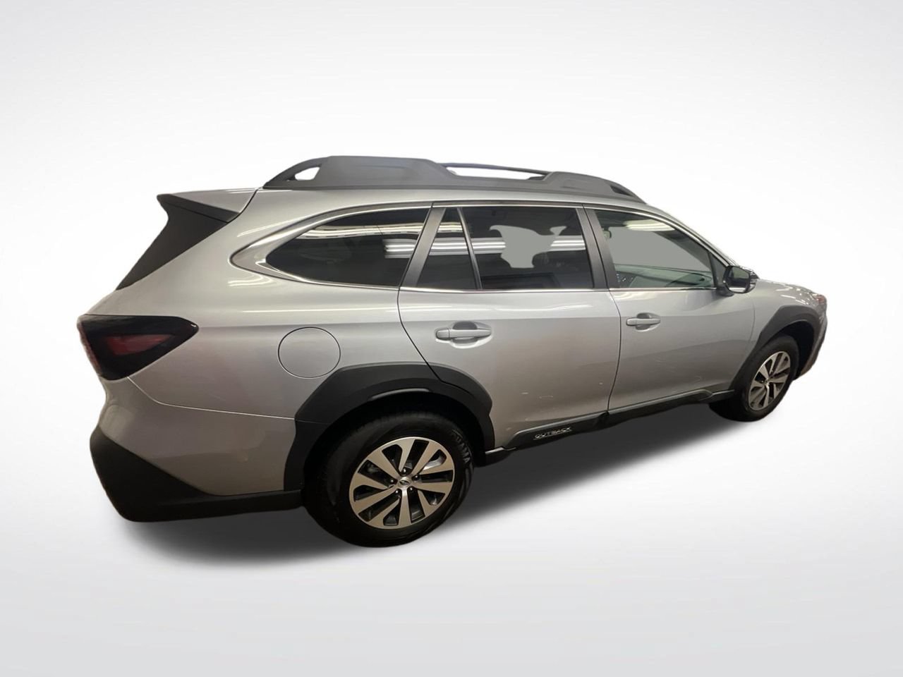 Used 2025 Subaru Outback Premium AWD/4WD image 6