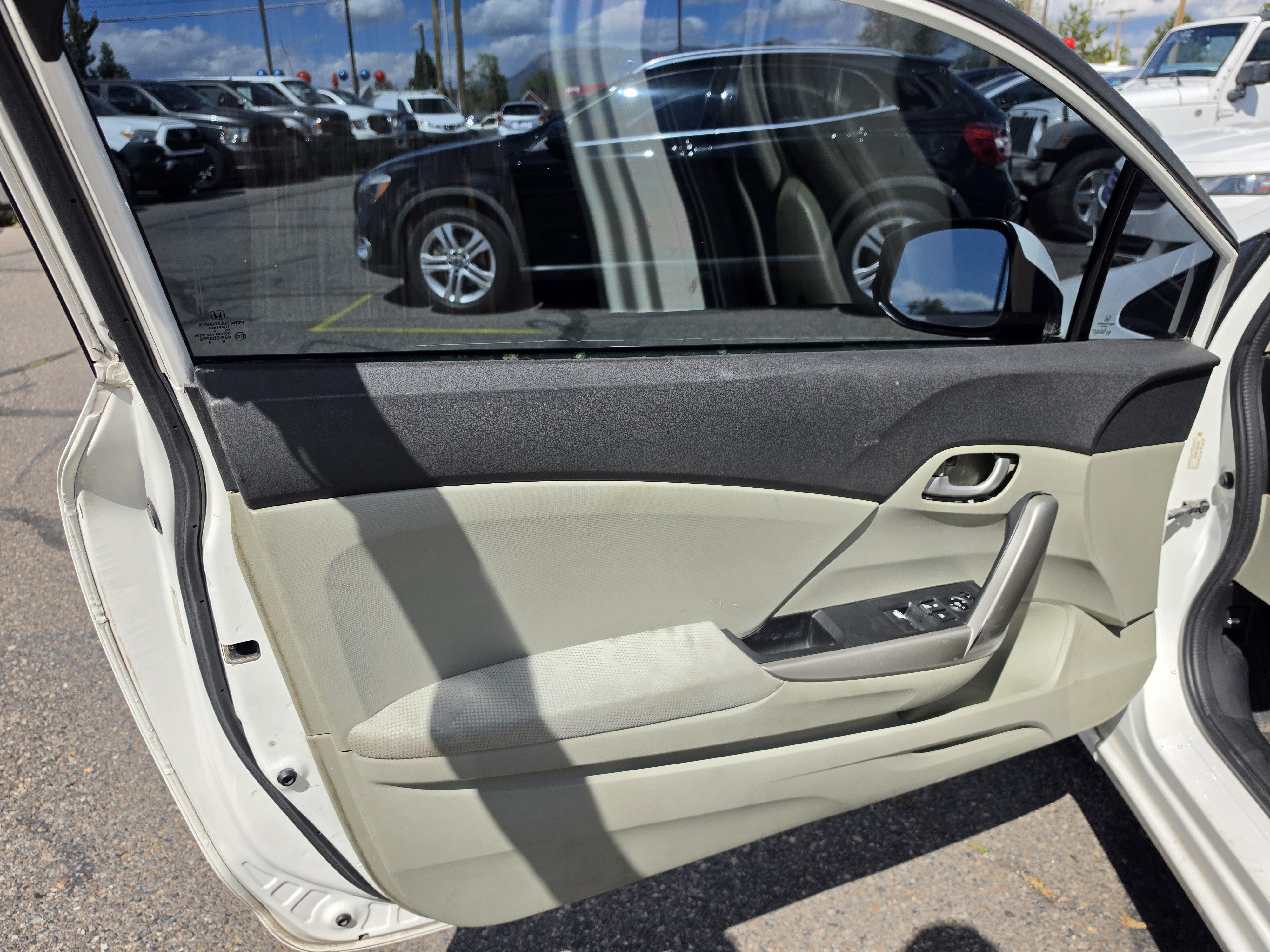 Used 2012 Honda Civic LX image 26