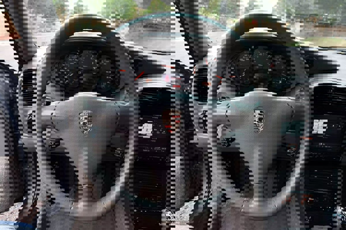 Used 2002 Porsche 911 Cabriolet image 18