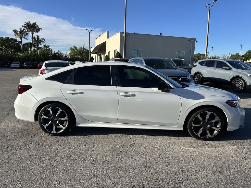 Used 2026 Honda Civic Sport Touring image 4