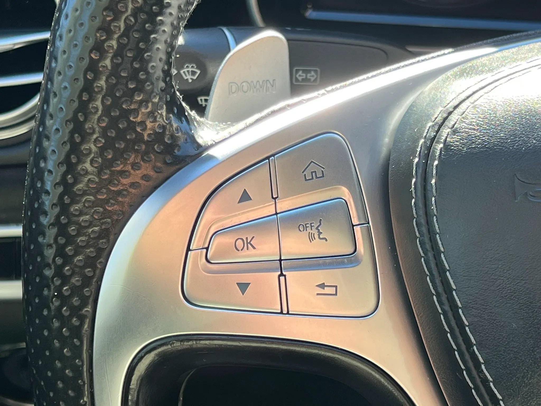 Used 2015 Mercedes-Benz S 63 AMG 4MATIC Sedan image 27
