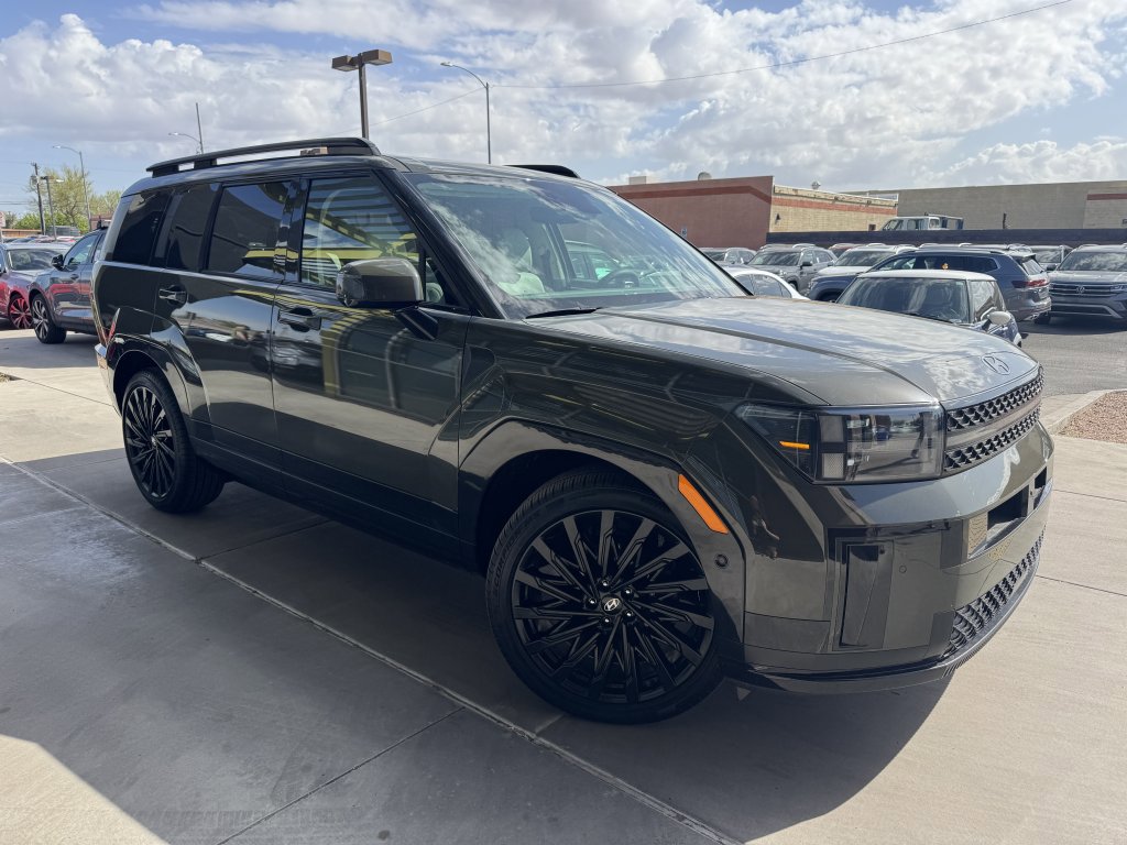 Used 2024 Hyundai Santa Fe Calligraphy image 6