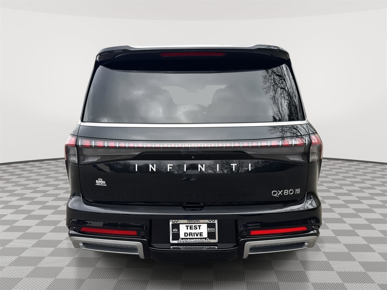 Certified 2025 INFINITI QX80 Sensory image 6