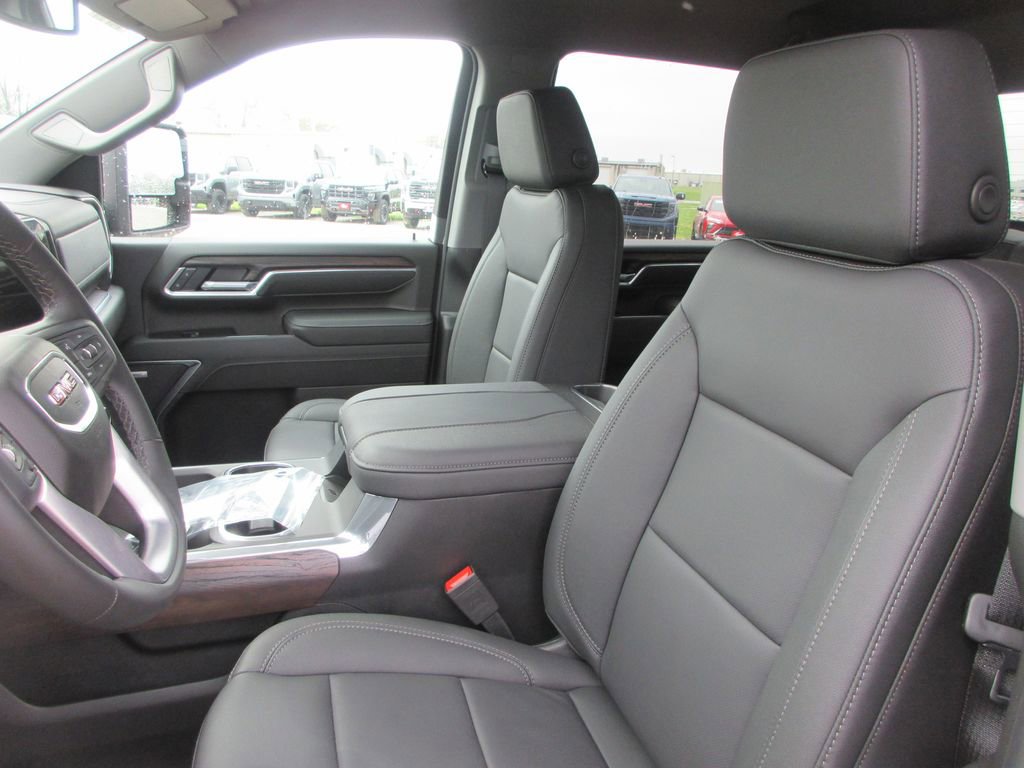 New 2026 GMC Sierra 2500 SLT image 12