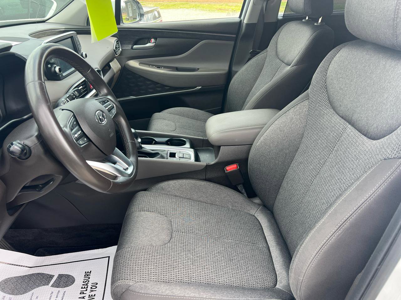 Used 2020 Hyundai Santa Fe SEL w/ Convenience Package image 8