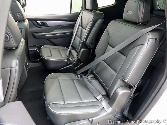 New 2026 Buick Enclave Sport Touring w/ Power Package image 9