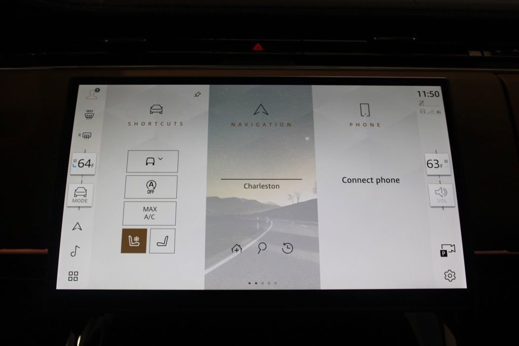 Used 2025 Land Rover Range Rover Sport SE image 27