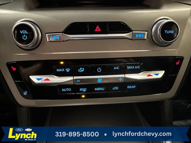 Used 2023 Ford Explorer XLT w/ Equipment Group 202A image 13