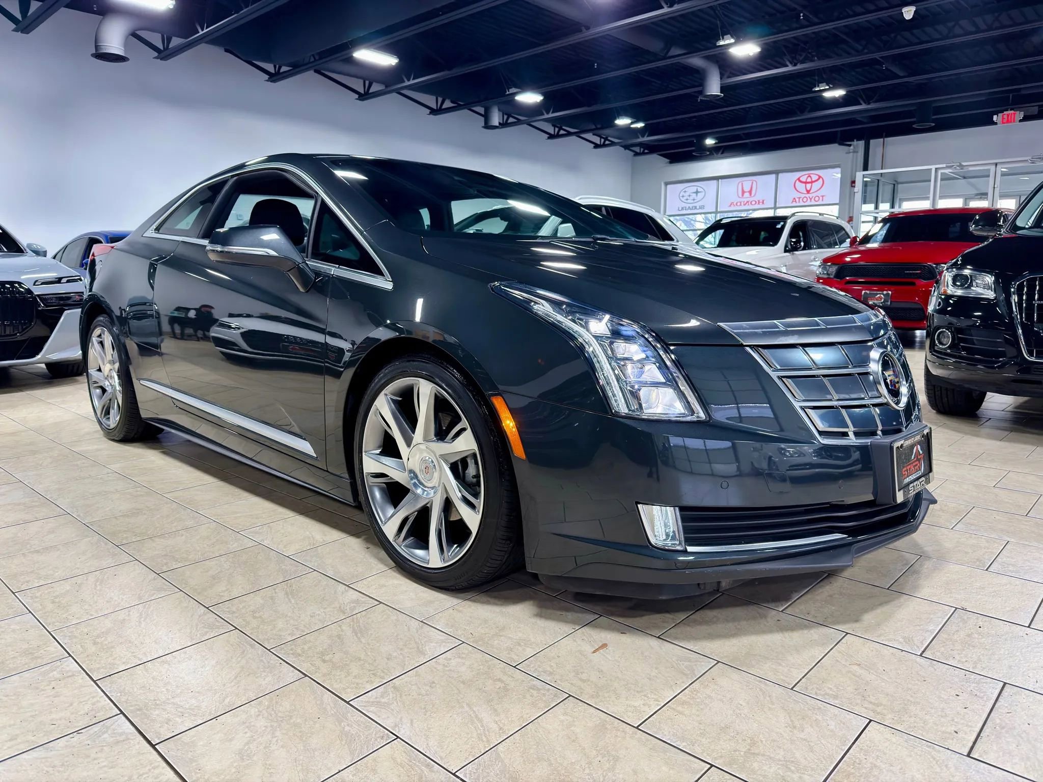 Used 2014 Cadillac ELR w/ Luxury Package image 9