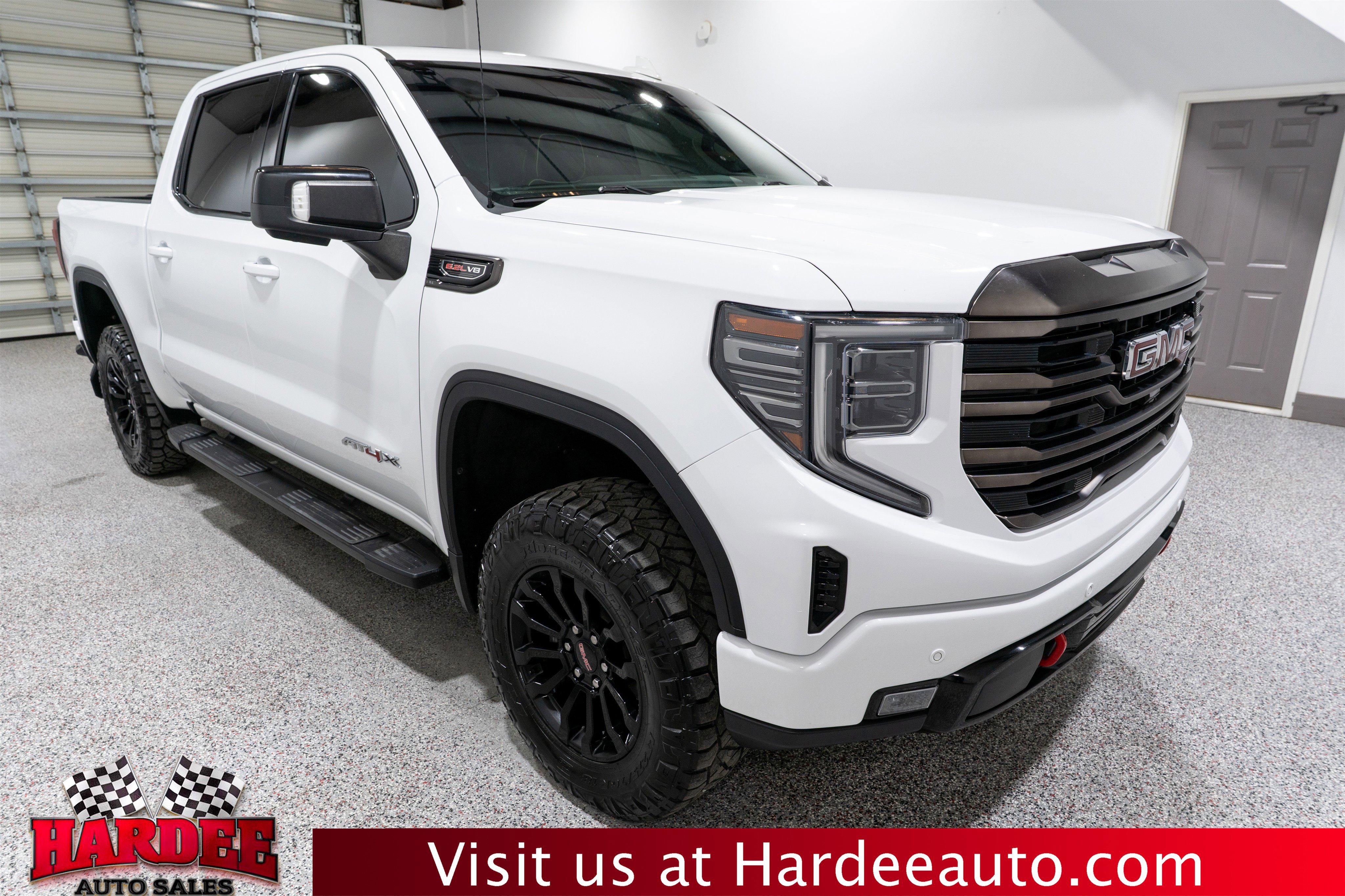 Used 2022 GMC Sierra 1500 AT4X image 6