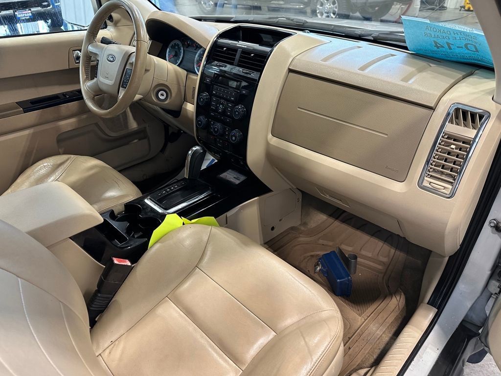 Used 2008 Ford Escape Limited image 32