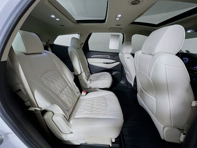 Used 2023 Buick Enclave Avenir w/ Avenir Technology Package AWD/4WD image 44