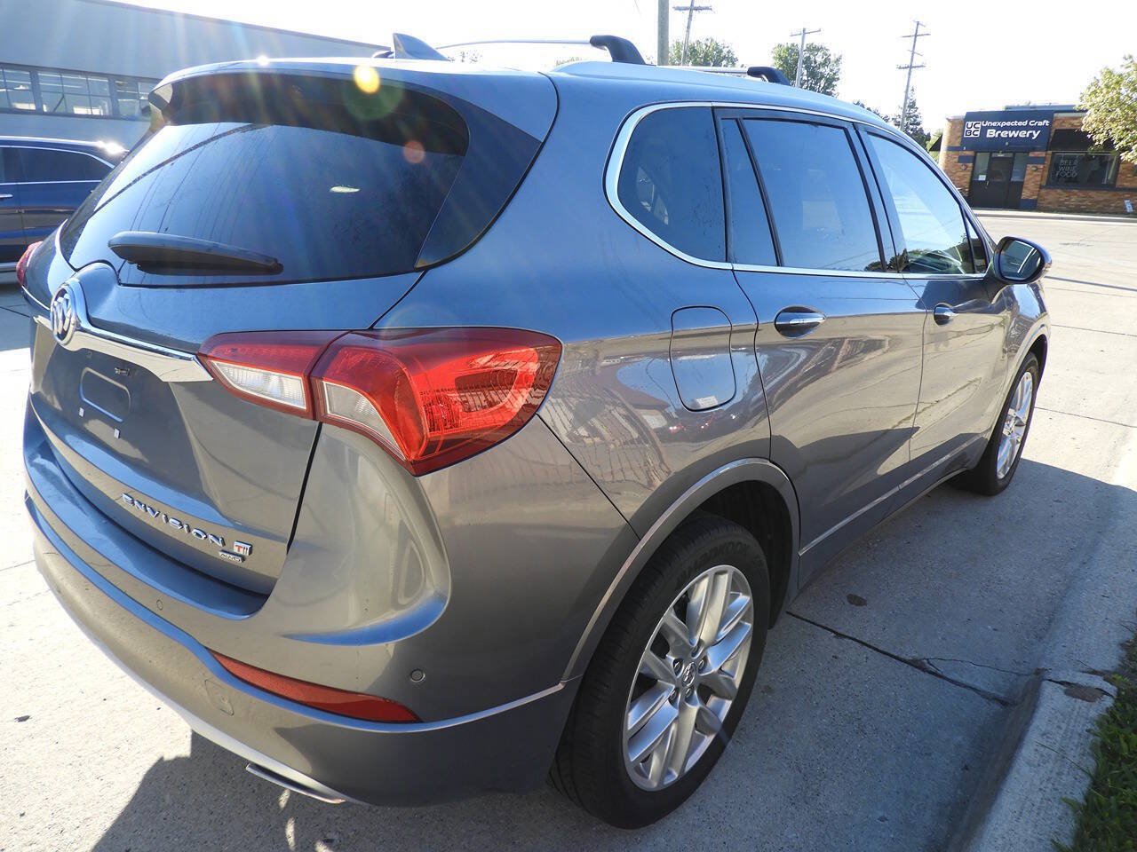 Used 2019 Buick Envision Premium AWD/4WD image 9