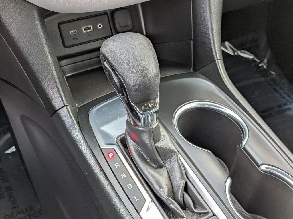 Used 2022 Chevrolet Equinox LS image 25